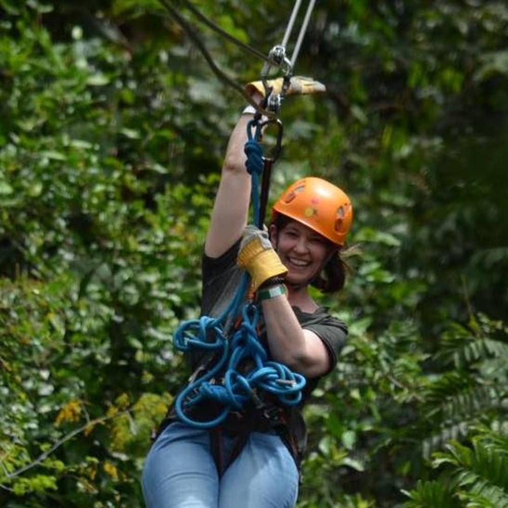 Meet your Posher, Jennifer